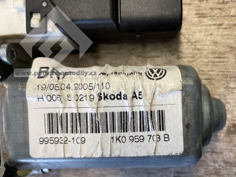 1K0959703B Motor spouštění oken vzadu vlevo Seat Altea, Toledo, VW Touran 1T, Škoda Octavia